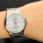 Rokas pulkstenis Casio MTS-100D-7AVEF