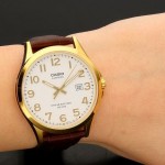 Rokas pulkstenis CASIO MTS-100GL-7AVEF